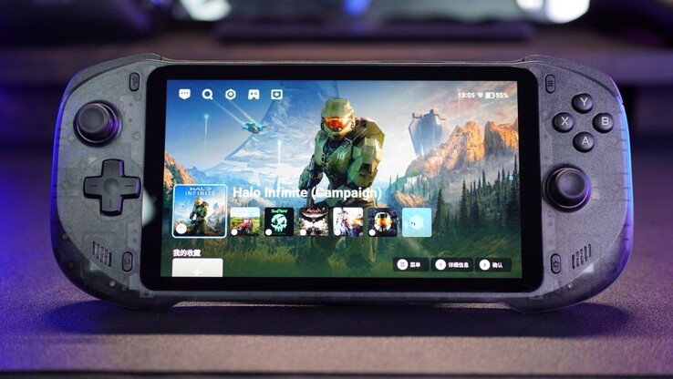 El Abxylute One Pro está emparejado con joysticks capacitivos de tamaño completo afinados para sentirse como los de un mando Xbox. (Fuente de la imagen: Abxylute)
