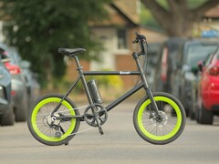 La bicicleta Mini de Boost (en la imagen) puede ser eléctrica o a pedales. (Fuente de la imagen: Boost)
