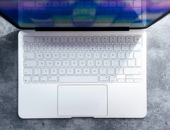 La producción del MacBook Neo de Apple podría reducirse a pesar de la elevada demanda.