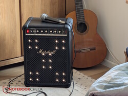 Luces de escenario y karaoke