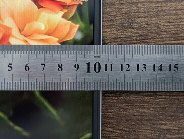 Biseles laterales muy estrechos