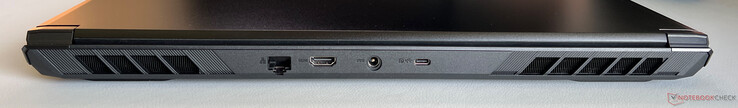 Trasera: Gigabit Ethernet, HDMI 2.1, fuente de alimentación, USB-C 3.2 Gen.2 (10 GBit/s, DisplayPort 2.1)
