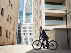 Porsche empezará a producir motores para bicicletas eléctricas, baterías y software de conectividad. (Fuente de la imagen: Porsche)