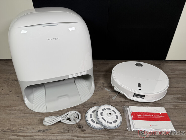 Volumen de suministro del Roborock Qrevo Curv 2 Pro