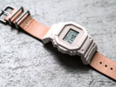 La primera collab Casio x Hender Scheme de 2017: el DW-5600HS-4JF (en la imagen). (Fuente de la imagen: Designboom)