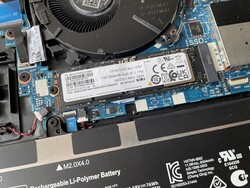 La unidad SSD M.2-2280 se puede actualizar.