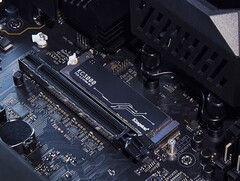 La serie de SSDs KC3000 PCIe4 NVMe de Kingston ya está a la venta a partir de 106 dólares (Fuente: Kingston)