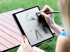 Gracias a una pantalla LCD reflectante, Paper 2.0 también se puede utilizar con luz solar. (Imagen: Eazeye)