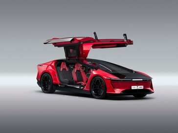 El sedán Ceer EXOBOT.