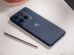 El nuevo Moto G Stylus tiene una pantalla mucho más brillante que el modelo del año pasado. (Fuente de la imagen: Motorola)