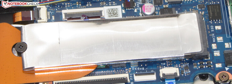 Un SSD PCIe 3 sirve como unidad del sistema.