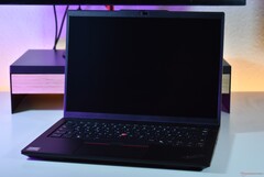 El Lenovo ThinkPad L14 Gen 6 AMD (fuente de la imagen: Benjamin Herzig)