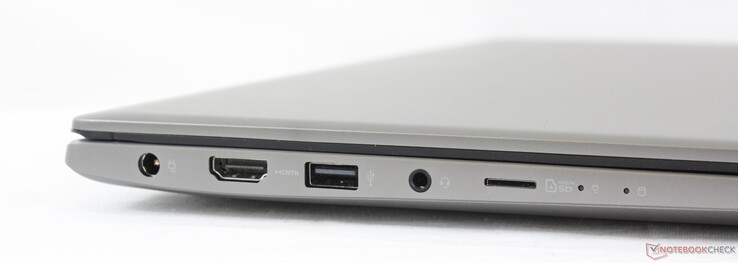 Izquierda: Adaptador de CA, HDMI, USB-A 2.0, audio combo de 3.5 mm, lector de MicroSD