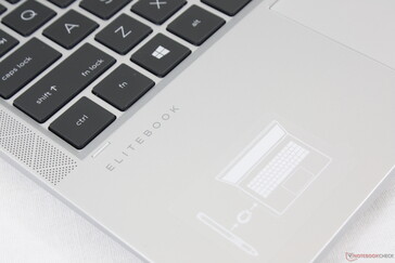 Same metal alloy materials as on the EliteBook x360 1040 G5 for similar texture and build quality