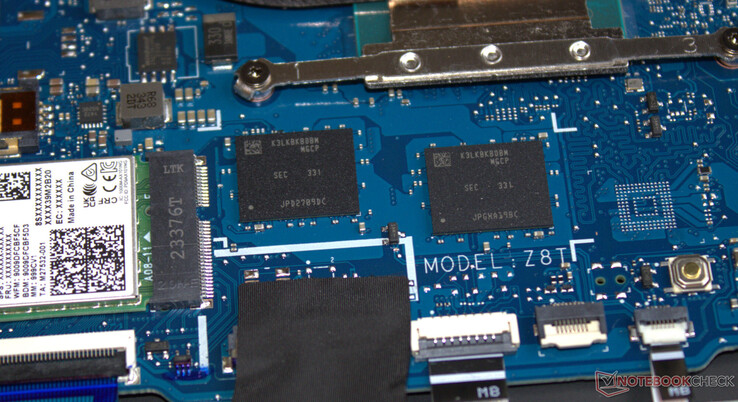 Acer confía en la memoria integrada.