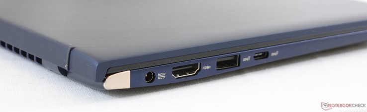 Izquierda: adaptador de CA, HDMI, USB Tipo A 3.1 (10 Gbps), USB Tipo C Gen. 2