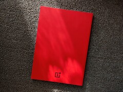 El OnePlus Pad podría enviarse en la exclusiva caja de color rojo brillante por la que es conocida la compañía china (Imagen: Jean Lucas Camilo)