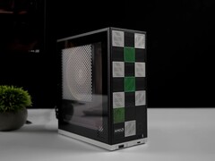 Mini PC modular Framework Desktop con la marca AMD y diseño personalizado del panel frontal de azulejos (Fuente de la imagen: ETA PRIME)