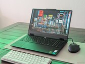 Reseña del Lenovo LOQ Essential 15IRX11: juegos con RTX en memoria RAM de un solo canal