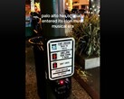 Un TikTok (captura de pantalla) mostrando el botón hackeado del paso de peatones en Palo Alto. (Fuente de la imagen: rosecampau en TikTok)