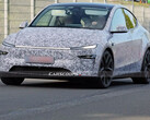 Pruebas de rendimiento del Tesla Model Y 2026 en Nürburgring. (Fuente de la imagen: Carscoops)