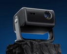 El proyector Dangbei MP1 Max (en la imagen) ha sido lanzado en todo el mundo. (Fuente de la imagen: Dangbei)