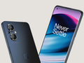 El OnePlus Nord N20 tiene un diseño sencillo, a diferencia del OnePlus 10 Pro. (Fuente de la imagen: PCMag UK)