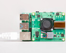El HAT PoE+ es un HAT relativamente corto para las placas Raspberry Pi. (Fuente de la imagen: Raspberry Pi Foundation)