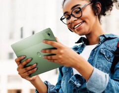 La asequible tableta Moto Pad 60 Neo supuestamente ofrece una pantalla de 90 Hz y un lápiz óptico en la caja (Fuente de la imagen: Motorola)