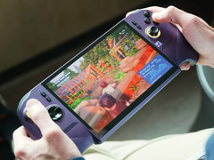 El MSI Claw 8 EX AI+ (en la imagen) tenía anteriormente un precio estimado de unos 1.500 dólares.
