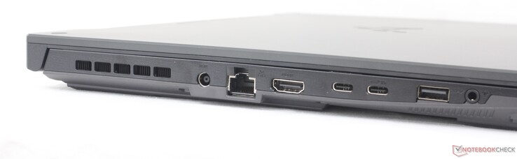 Izquierda: adaptador de CA, Gigabit RJ-45, HDMI 2.1, 1x USB-C 3.2 Gen. 2 c/ DisplayPort + Power Delivery + G-Sync, 1x USB-C 4.0, 1x USB-A 3.2 Gen. 1, auriculares de 3,5 mm
