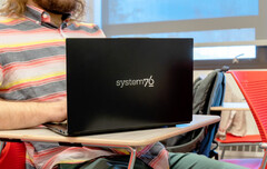 System76 ofrece el nuevo Lemur Pro con el Core i5-1335U o el Core i7-1355U. (Fuente de la imagen: System76)
