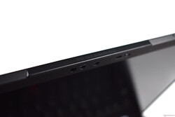 ThinkPad X1 Carbon G10: cámara web f/2.0 1080p