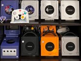 Una colección de consolas Nintendo GameCube