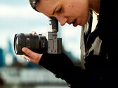 La Sony FX2 incorpora un visor electrónico (Fuente de la imagen: Sony)