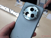El Magic5 Pro cuenta con un hardware impresionante, incluidas tres cámaras traseras de 50 MP. (Fuente de la imagen: NotebookCheck)