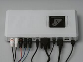 Numerosas conexiones por menos: Retrotink 4K CE. (Fuente de la imagen: Retrotink/Austin Troth)