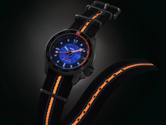 El reloj Seiko 5 Sports x Bamford Edición Limitada (en la imagen) tiene una esfera verde azulado acentuada por atrevidos elementos naranjas, azules y blancos tanto en la esfera como en la correa de nailon. (Fuente de la imagen: Seiko)