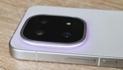 Reseña del Vivo iQOO 15. (Fuente de la imagen: Marcus Herbrich)