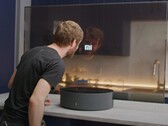 El Mi TV Lux se ve muy bien, pero no es tan utilizable. (Fuente de la imagen: Linus Tech Tips)