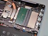 Asus ExpertBook PM3: Una sola ranura SO-DIMM ocupada
