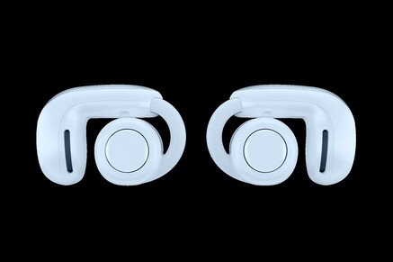 Auriculares Bose Ultra Open - Azul piedra de luna. (Fuente de la imagen: @MysteryLupin)