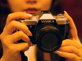 La Yashica FX-D quiere mezclar la sensación de una cámara analógica con la comodidad digital (Fuente de la imagen: Yashica)