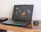 Análisis del portátil MSI Raider 16 Max HX: Más rápido que la Titan 18 HX