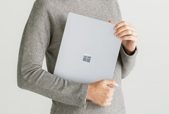 La versión de consumo del Surface Laptop 6 podría superar a su hermano 