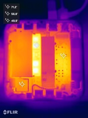Prueba de resistencia Asus ExpertCenter PN54 (parte inferior abierta)