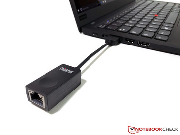 ThinkPad Ethernet Extension Adapter Gen 2. Como el del X1 Carbon 2018.