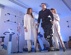 El exoesqueleto TWIN de Rehab Technologies ayuda en la rehabilitación de pacientes con ictus y lesiones medulares. (Fuente: Rehab Technologies en YouTube)