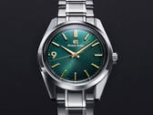 En la imagen, el Grand Seiko SBGW319 de 2024.