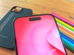 el iPhone 16 podría tener capacidades exclusivas de IA, según un rumor. (Fuente: Florian Schmitt)